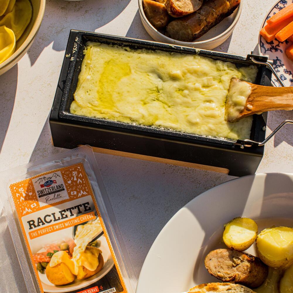 バレンシアガ& récolte Raclette Emmi Classic Swiss Raclette Cheese Slices