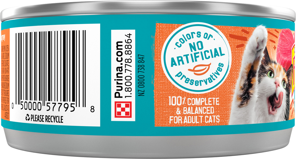 Tuna in vegetable store oil for cats